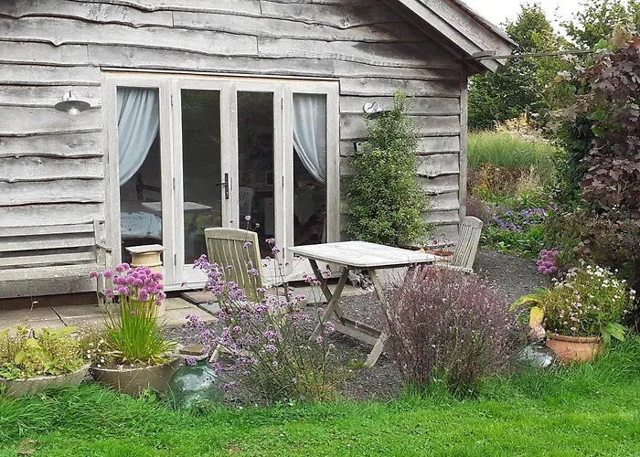 Three Oaks Nursery